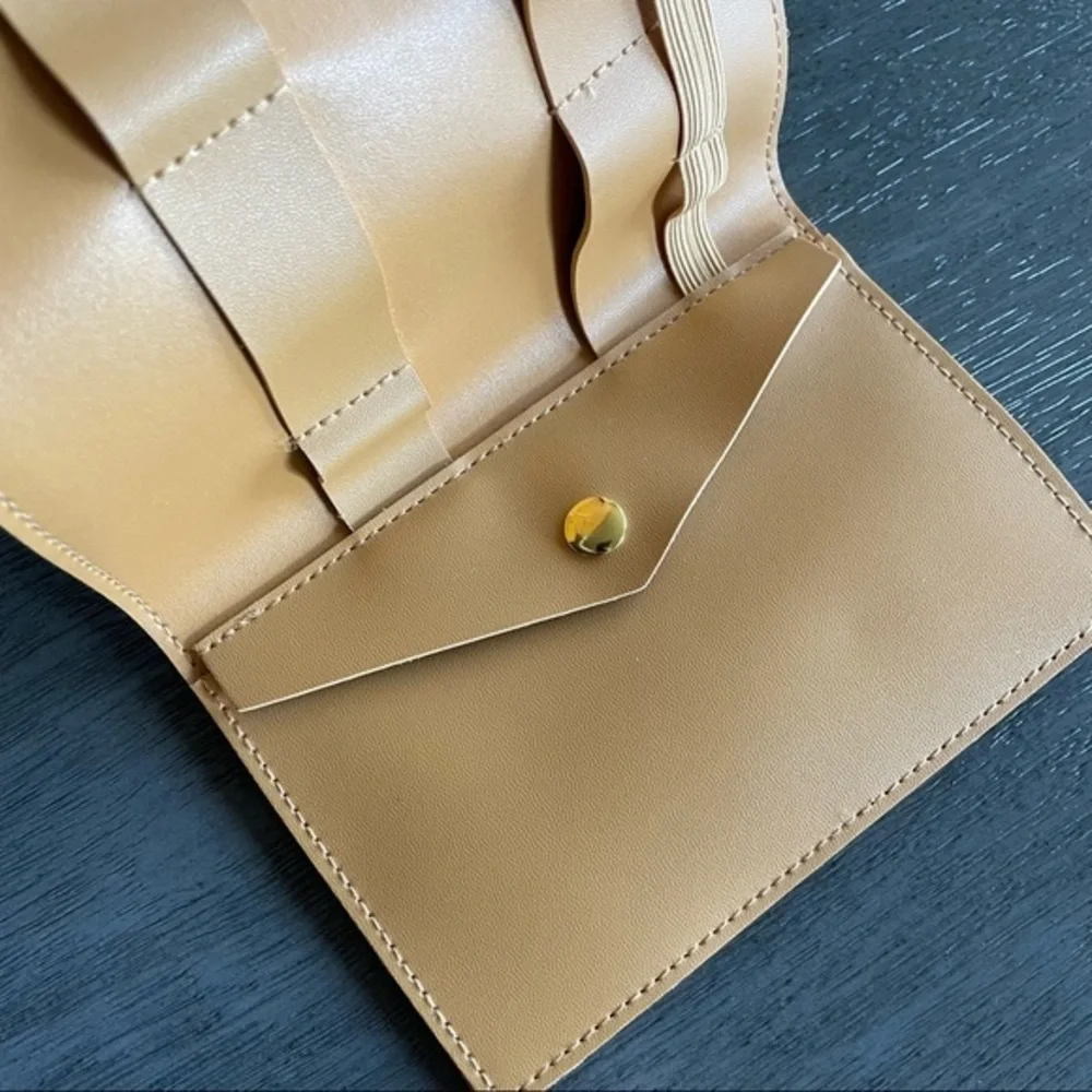 Glass Ladder And Co Light Brown Tan Portfolio Case Wallet